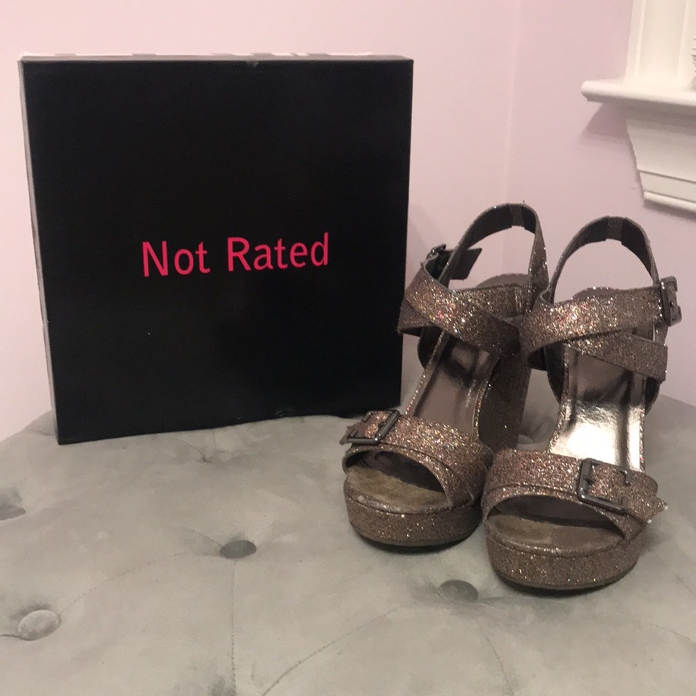 Not Rated Multi-Glitter all over Wedge